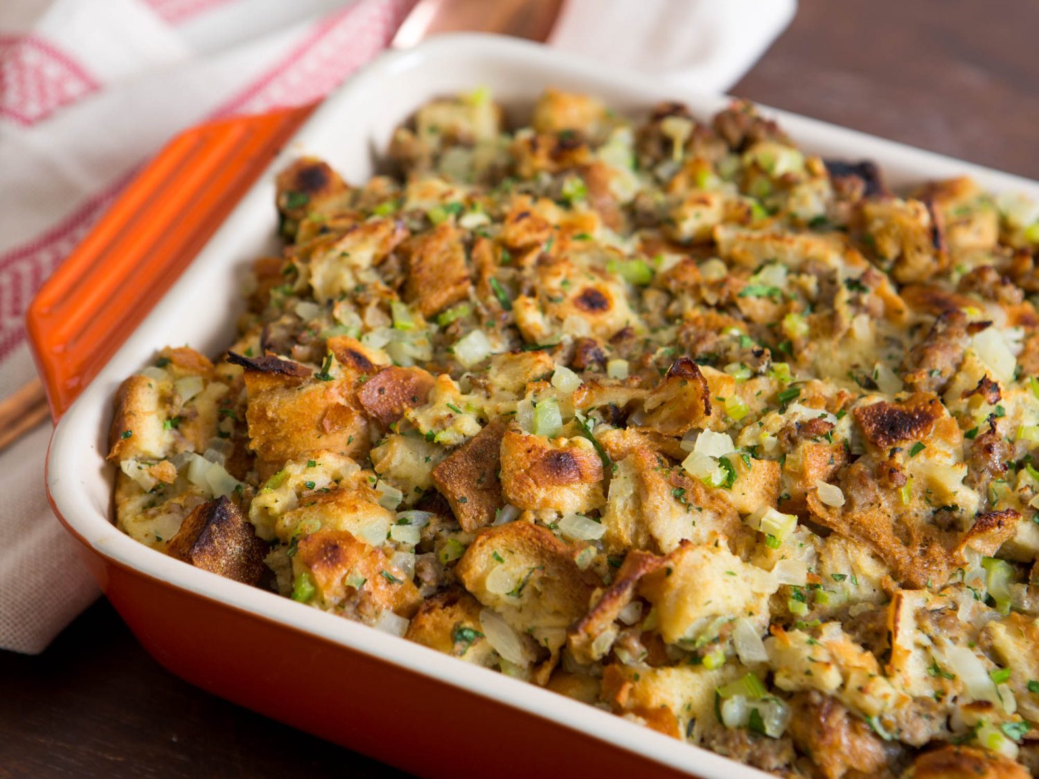 Slow Cooker Fresh Herb Stuffing