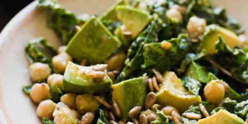 Kale and Avocado Salad With Chickpeas