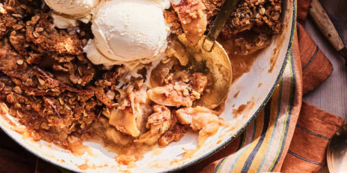 Skillet Macintosh Apple Crisp
